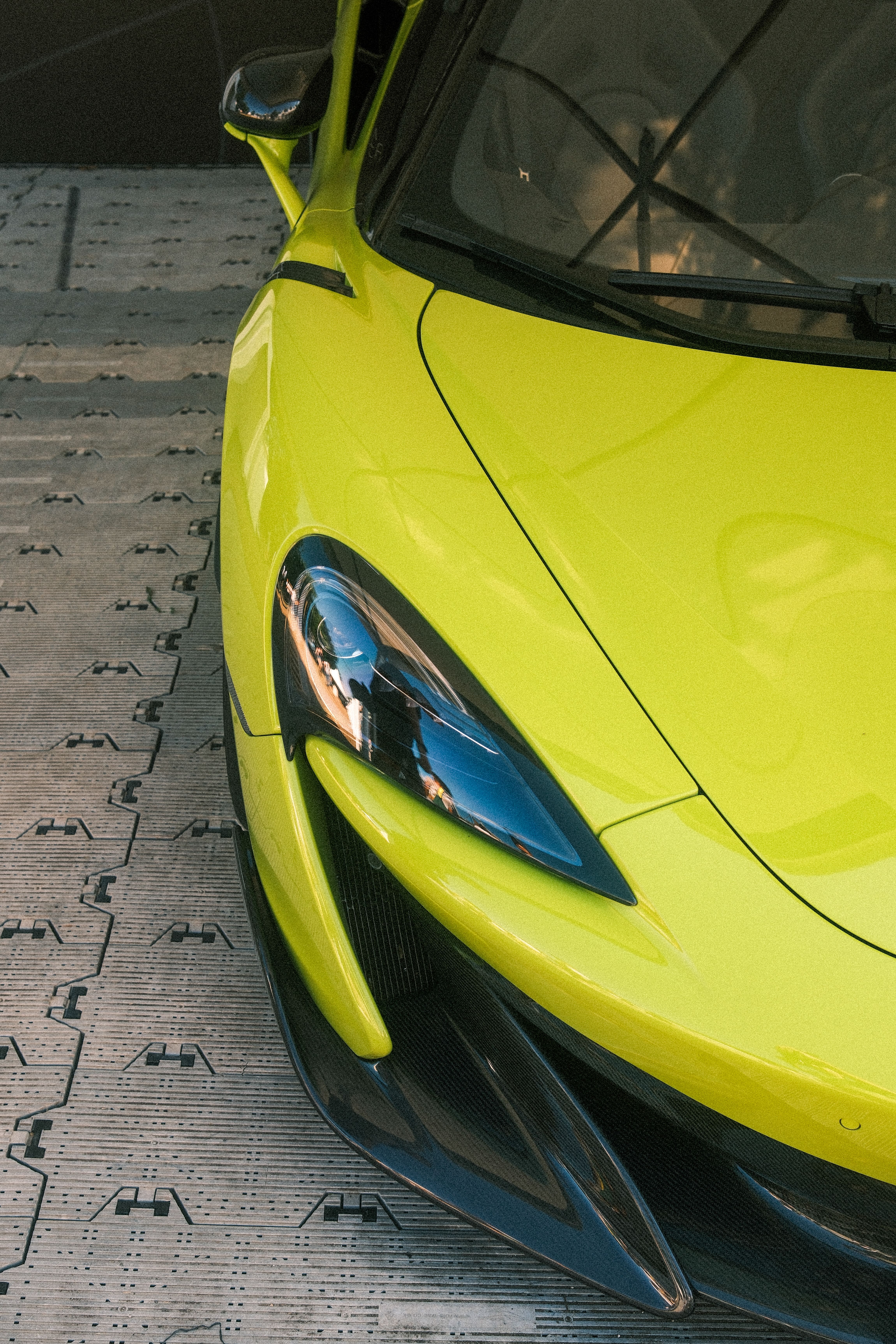 McLaren 600LT close up